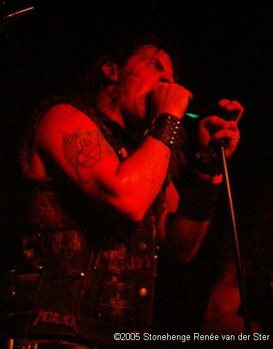 Chainsaw @ Stonehenge 2005