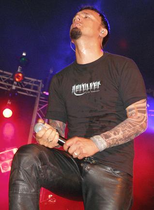 Roy Khan